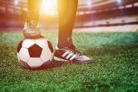 哈兰德独中,四元,阿尔瓦雷斯,星空,StarSky,星空官网,星空体育官网,星空体育下载,星空APP